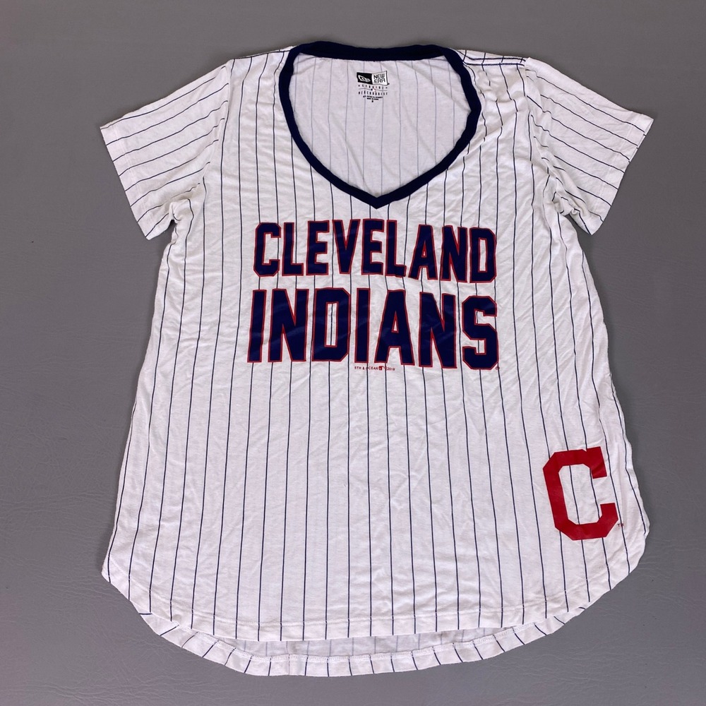 Cleveland Indians New Era T-Shirt Womens Size Medium Pinstripe V-Neck White Blue